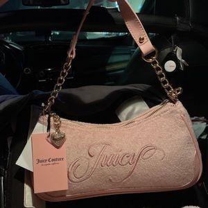 (SOLD)Juicy Couture Pink Shoulder Bag